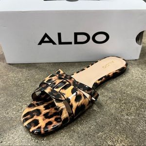 Aldo slide sandals (NWT, in box) size 6